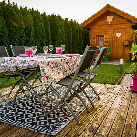 Maison moderne à la campagne Le Valdahon Extérieur photo