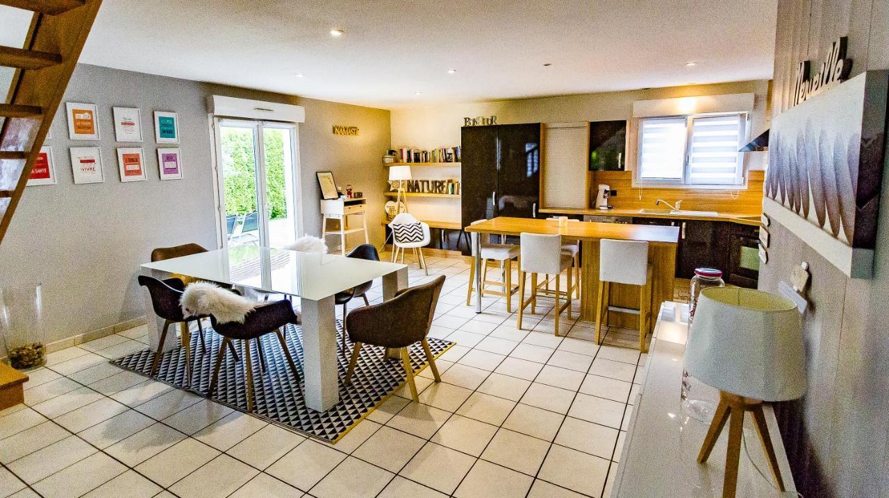 Maison moderne à la campagne Le Valdahon Extérieur photo