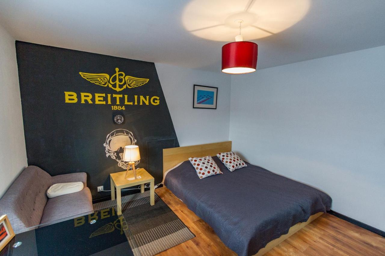 Maison moderne à la campagne Le Valdahon Extérieur photo